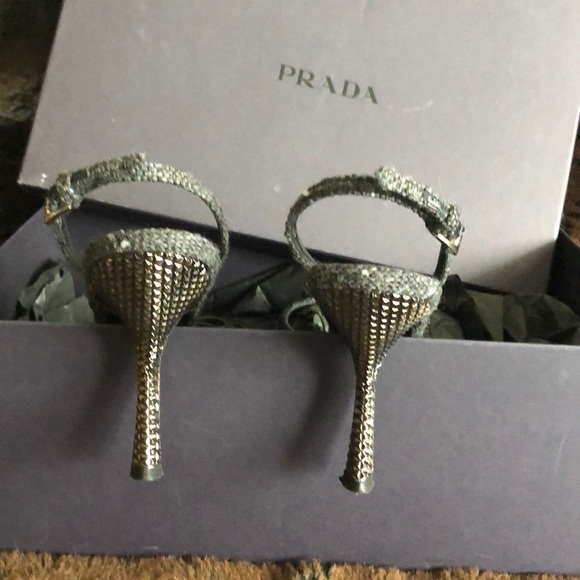 Prada sexy shoes .. - Picture 5 of 16